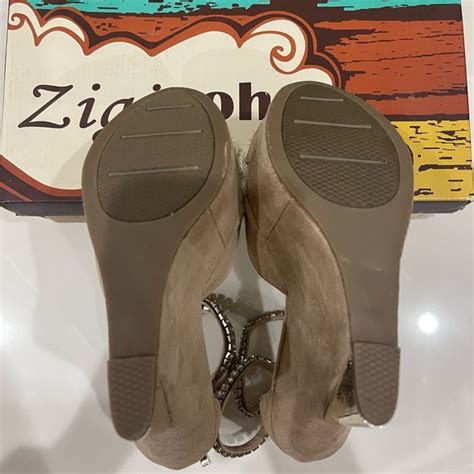 Zigi Soho Shoes New Unique Nude Color Wedge With Stunning Details Poshmark
