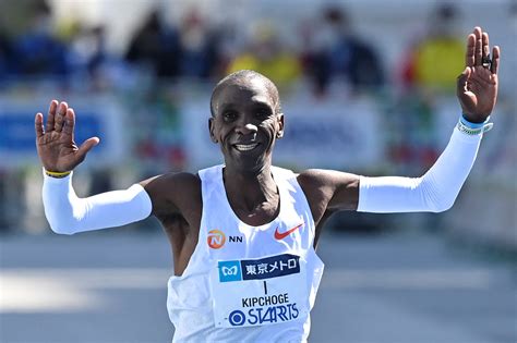 Double Olympic Champion Kipchoge Wins Tokyo Marathon Reuters