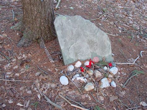 Native American Grave Marker お墓