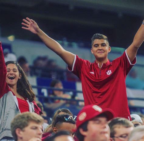 Un Jeune Arbitre De Football A Prosp R Tout En Tant Ouvertement Gay Gayvox