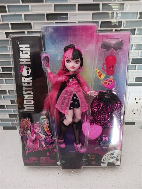 Monster High DRACULAURA G3 Reboot Doll Mattel NEW 2022 NIB Brand New