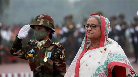 Bangladesh Unrest Army Gives Pm Sheikh Hasina 45 Minutes To Resign