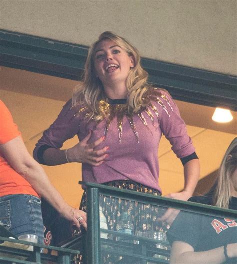 Boob Grab R Kateupton