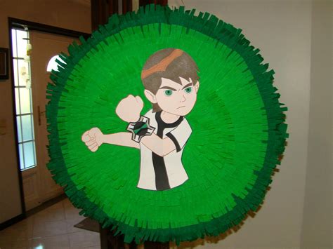 Caixinha de Surpresas: "Piñata Ben10"...