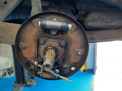 Replacing The Beetle Rear Brakes Bridge Classic Cars