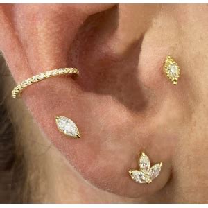 Piercing H Lix Fleur Triple P Tales En Or Carats Avec Cristaux