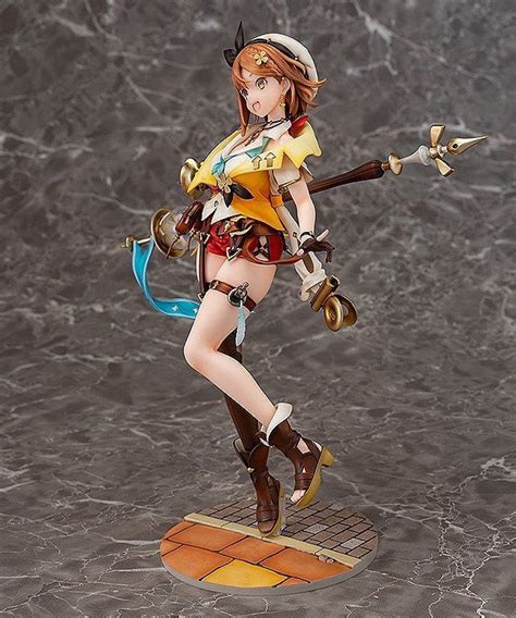 Ryza Reisalin Stout Pvc Figure At Mighty Ape Nz