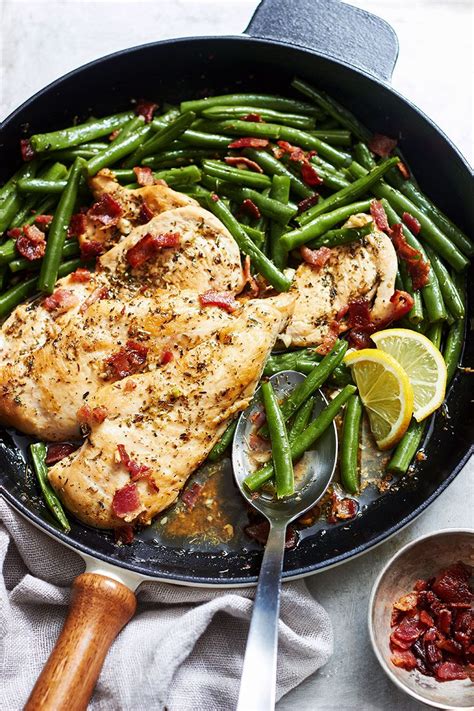 Garlic Lemon Chicken Breasts And Green Beans Skillet Eatwell101