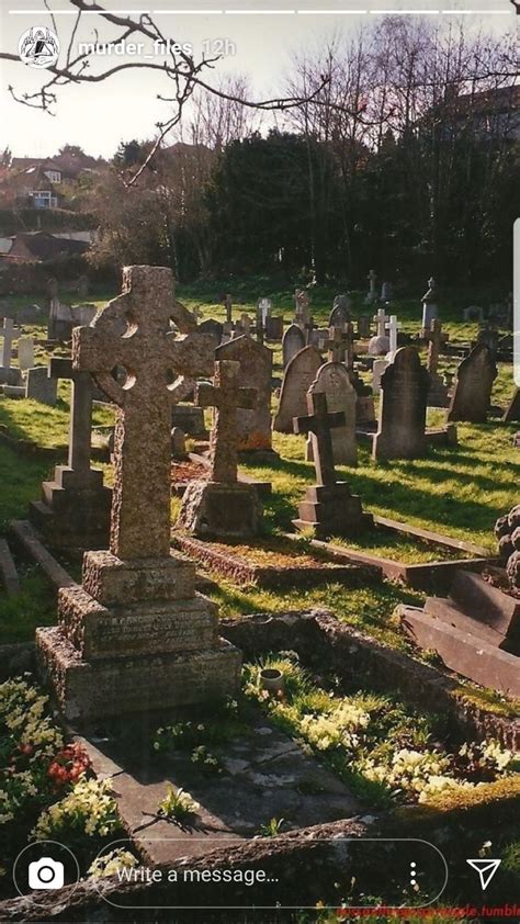 Pin By Juicearollofcandy On Cemeteries And Tombstones Graveyard Old