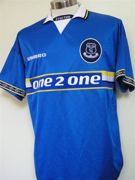 Everton Home football shirt 1997 - 1999. Sponsored by One2One