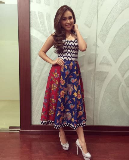 Foto2 Ayu Ting Ting Instagram Gambar Lucu Terbaru