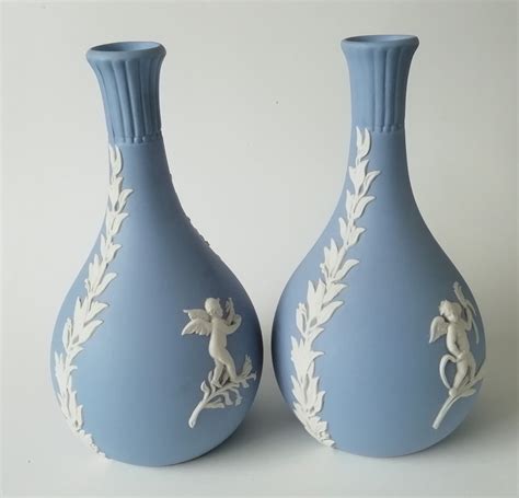 Nivag Collectables Wedgwood Blue Jasperware Seasons Bud Vase X