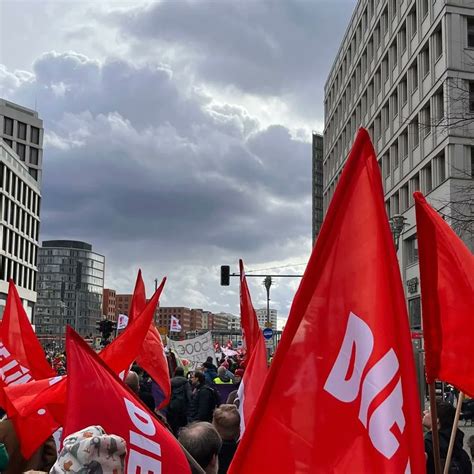 Merkste Selba On Twitter Heute Sind Wir Am Brandenburger Tor