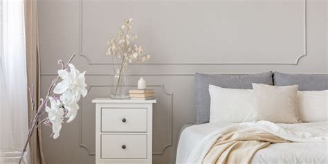 cele mai frumoase  modele de noptiere albe pentru dormitoare cool