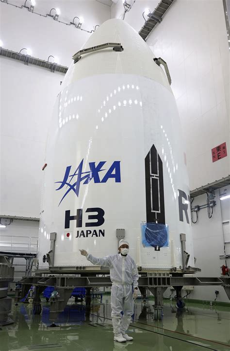 JAXA超小型衛星2機を公開 新型H3ロケットに搭載 47NEWSよんななニュース