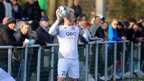 Ksv Baunatal Empf Ngt In Der Fu Ball Hessenliga Abstiegsrunde Rw Walldorf