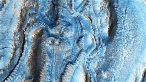 Mars glaciers were slowed by fast drainage and weak gravity | Space