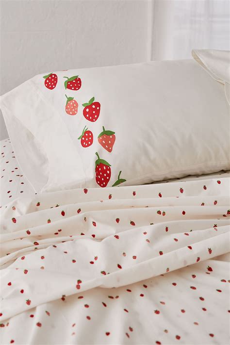 Strawberry Sheet Set Home Decor Bedroom Bedroom Decor Home