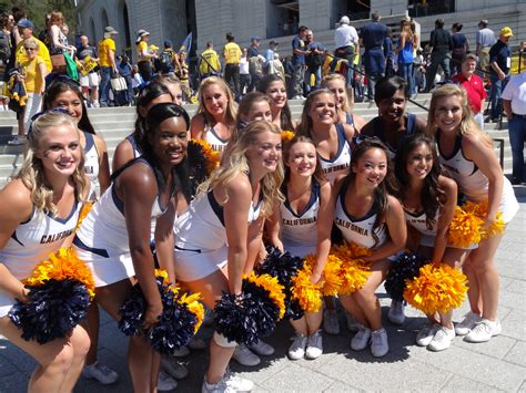 Uc Berkeley Cheerleaders