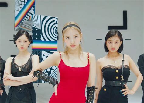 Hot Trio R Twicensfw