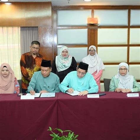 Majlis Menandatangani MOU Antara Universiti Teknologi MARA UiTM Dan