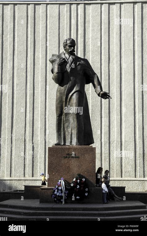 Cernivci Taras Schewtschenko Monument Ukraine Western Ukraine Stock