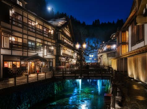 Ginzan Onsen Look At This Magical Place With A Fantasy Tow Flickr