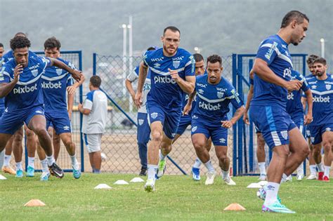 Fotos Ava Treina Novidades Mirando Confronto Contra O Barra