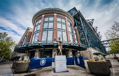 Safeco Field Photograph By Rick Takagi Fine Art America