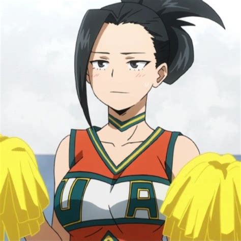 Pin Em Momo Yaoyorozu