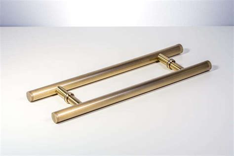 Carnegie Modern And Contemporary Door Pulls Handles For Entry Entrance Gate Wood Chrome Mirror