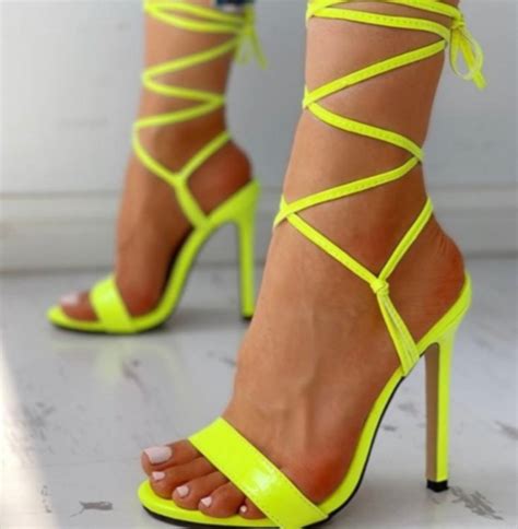 Steve Madden Neon Green Strapped Heels Gem