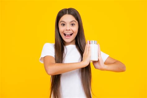 Menina Adolescente Aditivos Alimentares Naturais Ou Estilo De Vida