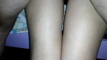 Cogiendo A Mi Hermanastra En Su Cuarto XVIDEOS