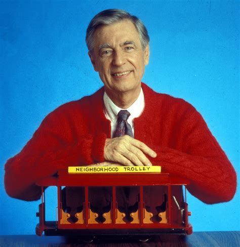 Good Neighbor Lessons We Learned from Mr. Rogers | Reader's Digest