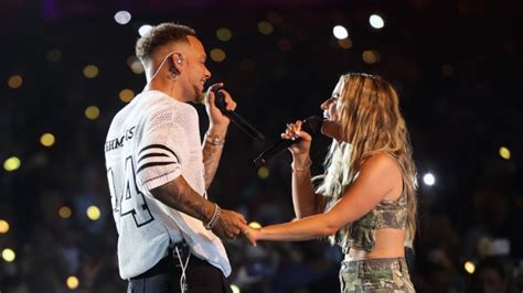 Kane Brown And Wife Katelyn Drop Live Version Of Thank God ABC