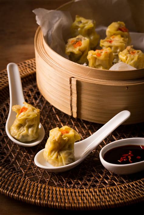 Vegetable Dim Sum With A Soy Chilli And Ginger Dipping Sauce Chinese Dishes Recipes Easy