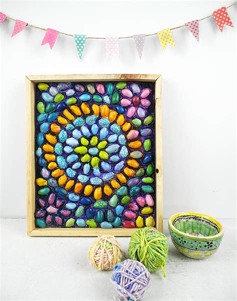 Jules Madden: DIY Pistachio Shell Mosaic Craft