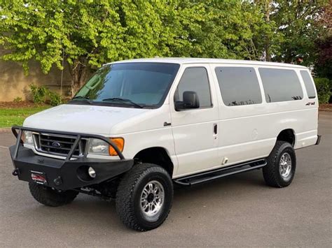 Ship My 2004 Ford Econoline Cargo Van to Vista | uShip