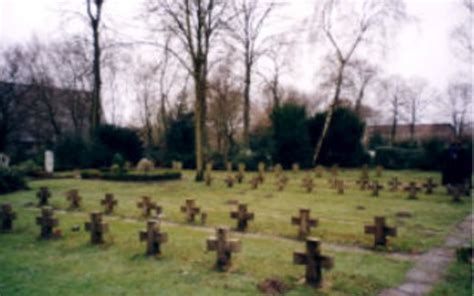 Kriegsgr Berst Tte L Dinghausen Kommunalfriedhof Bau Pflege Und