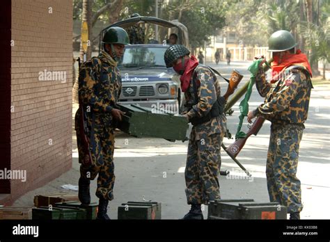 Border guard bangladesh hi-res stock photography and images - Alamy