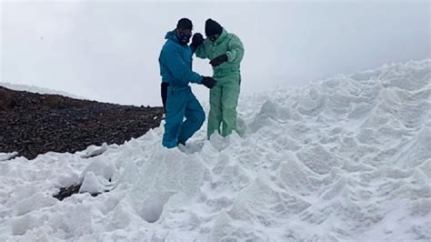 Himachal Weather: जून के महीने में पहाड़ों पर बर्फबारी, निचले इलाकों ...