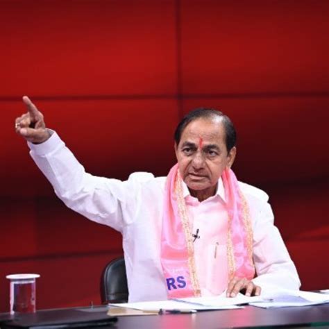 Ex Dcp Claims Kcr Wanted Bjp Leader Arrest To Shield Daughter Apka