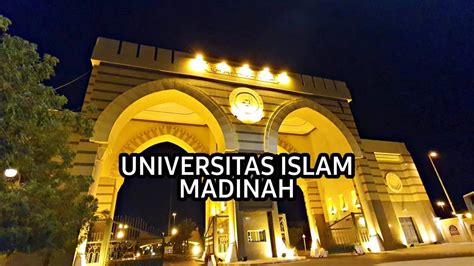 Suasana Universitas Islam Madinah Di Malam Hari Islamic University