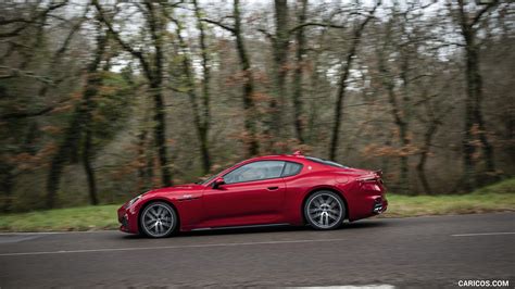 Maserati Granturismo Trofeo Color Rosso Gran Turismo Side