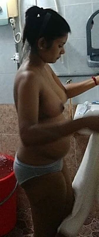 Tamil Eye Doctor Bathroom Nude Leak Desi New Pics Hd Sd Dropmms