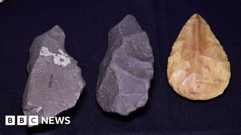 Maharashtra Ancient Stone Age Tools Found In India Cave BBC News