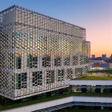 Deborah Berke Partners Revamps Modernist Law Centre At Harvard