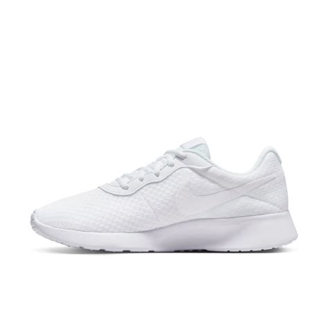 Ripley ZAPATILLAS MUJER NIKE URBANAS BLANCO WMNS TANJUN NN DJ6257 104