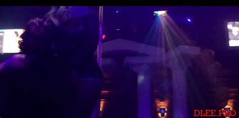 Kinky Mature Babe Is Playing With Her Huge Vibrator